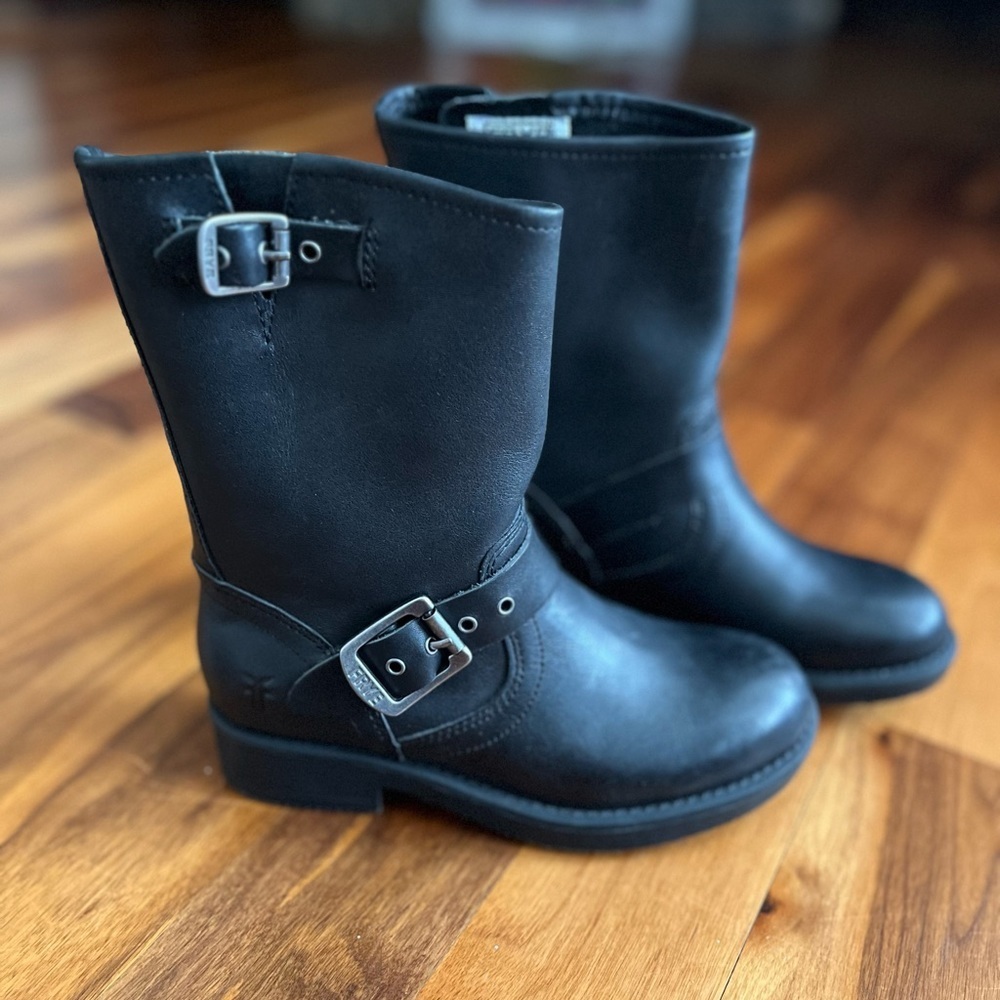 Frye Pull-On Boots, NEW